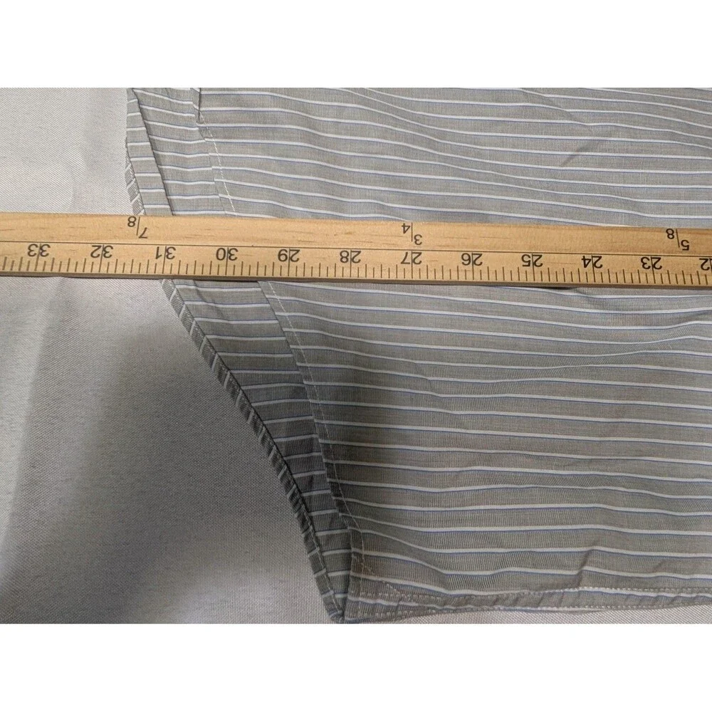 Banana Republic Mens‎ XL Striped Button Up Shirt